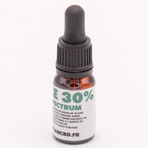 Flacon d'Huile CBD Broad Spectrum 30% MONPLANCBD (10ml), étiquette "LE 30% SPECTRUM" - Huile CBD très haute puissance.