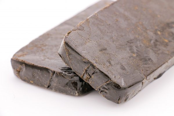 cbd dark hash candy 5