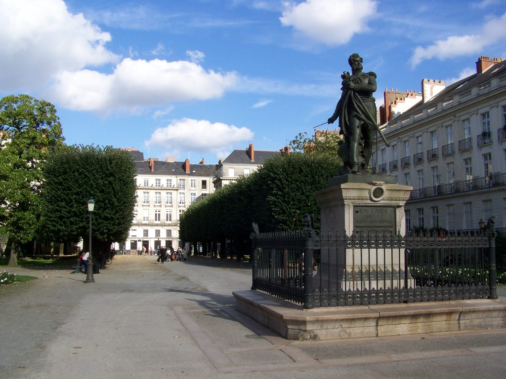 Cours Cambronne CBD